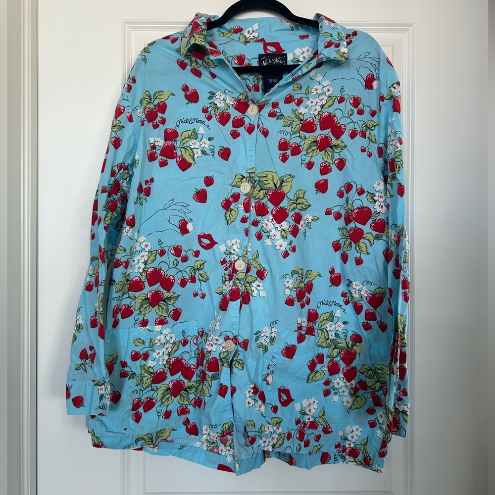 Nick & Nora Pajama Top Womens XXL Strawberry Fields & Kisses Long Sleeve Shirt